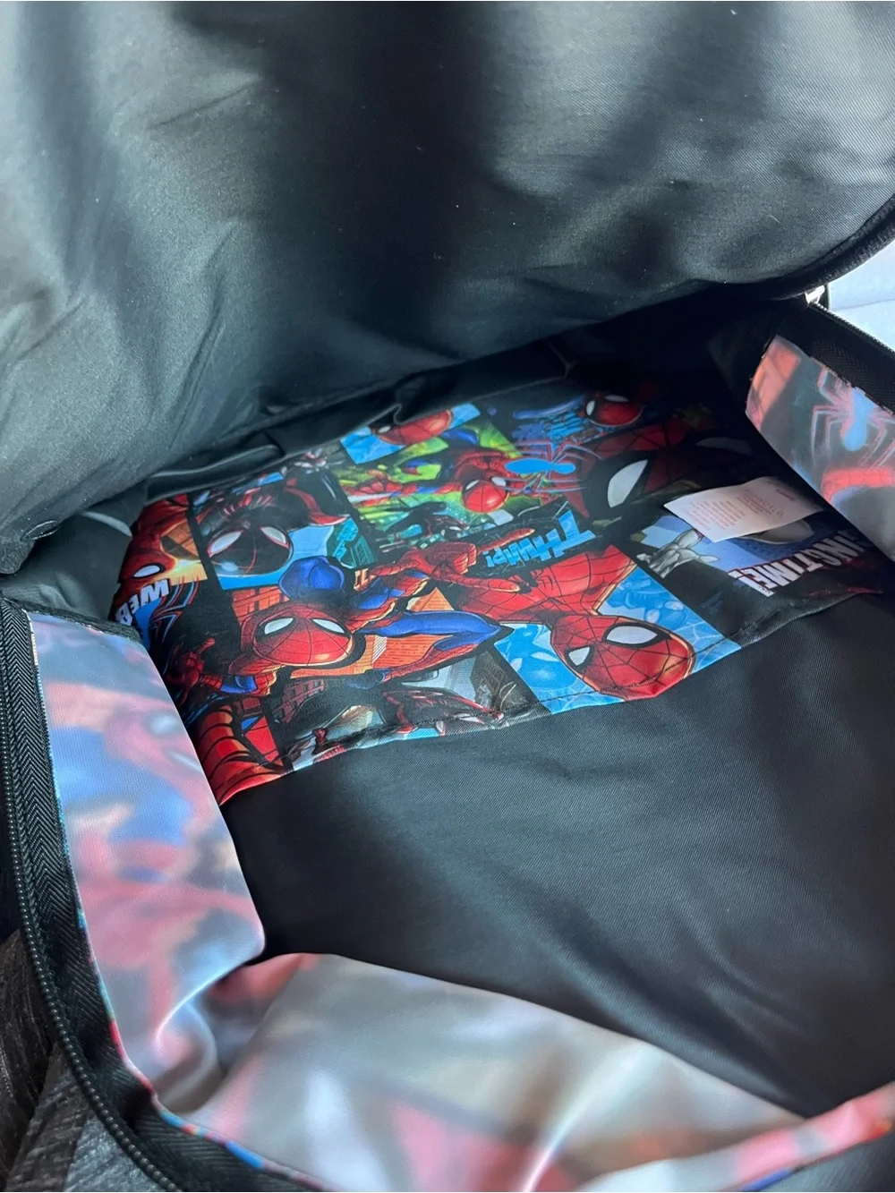 NWT-Marvel  Spider-Man Light Up Kids Backpack